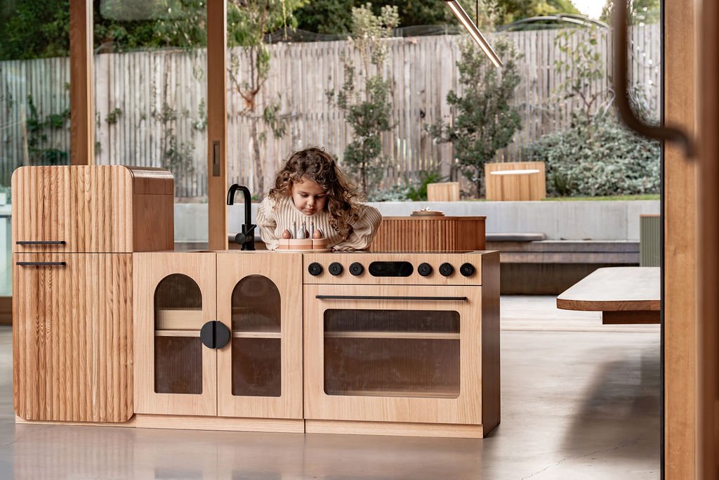 Oak Fluted Sink โ Montessori Wooden Play Kitchen