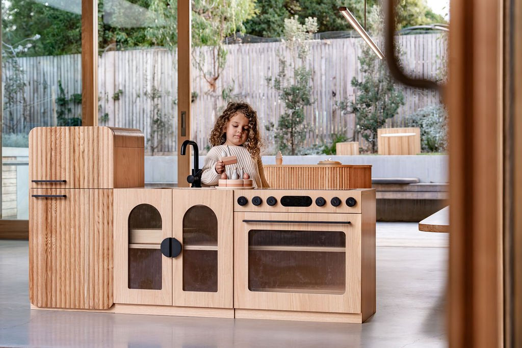 Oak Fluted Sink โ Montessori Wooden Play Kitchen