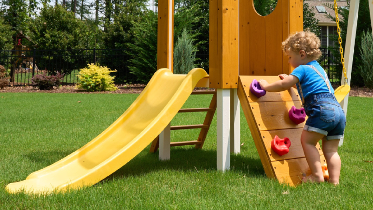 Outdoor Baby and Toddler Swings: Every Type of Swing Seat, and When to Use It