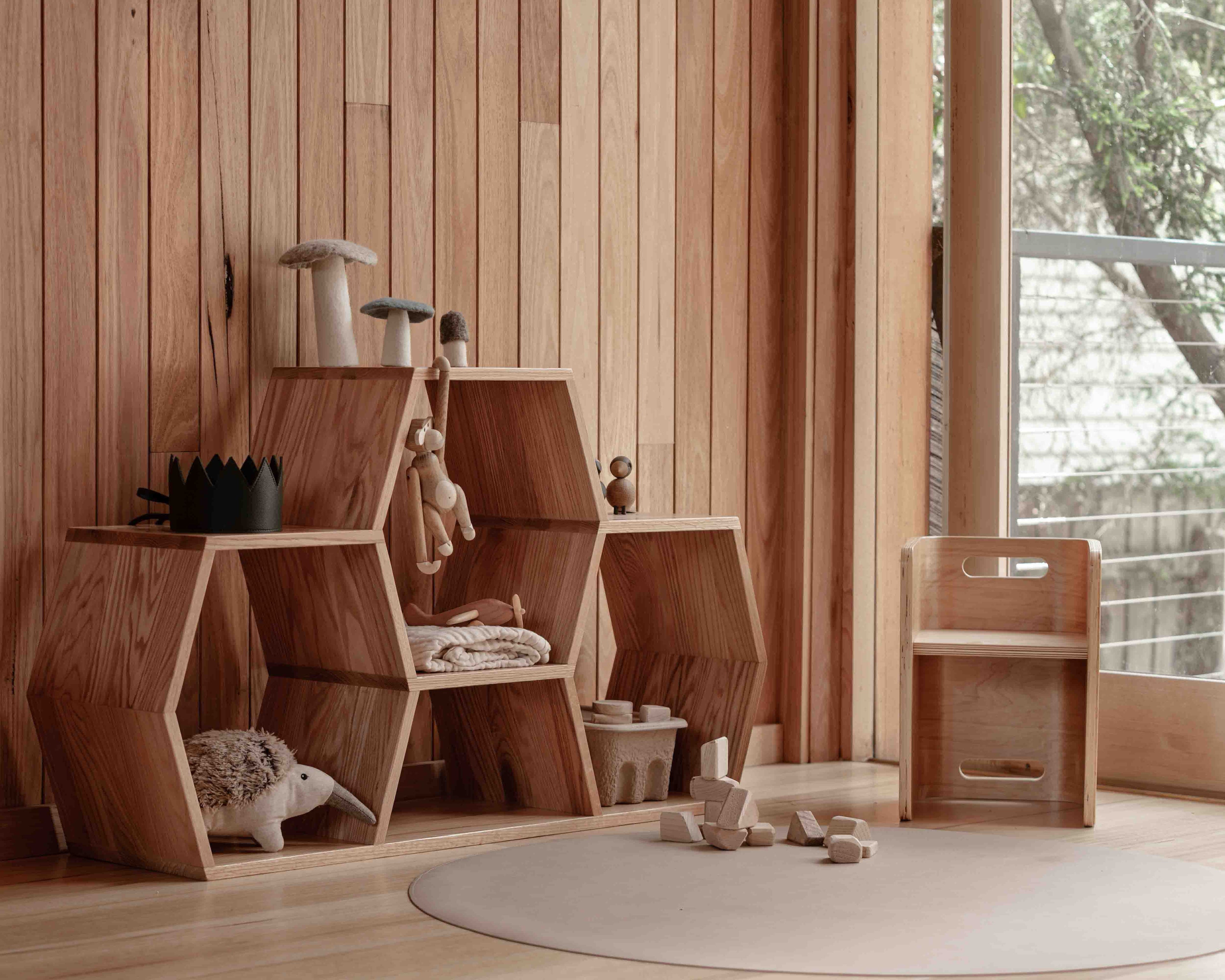 Honeycomb Shelf – Medium | Modular European Oak Storage