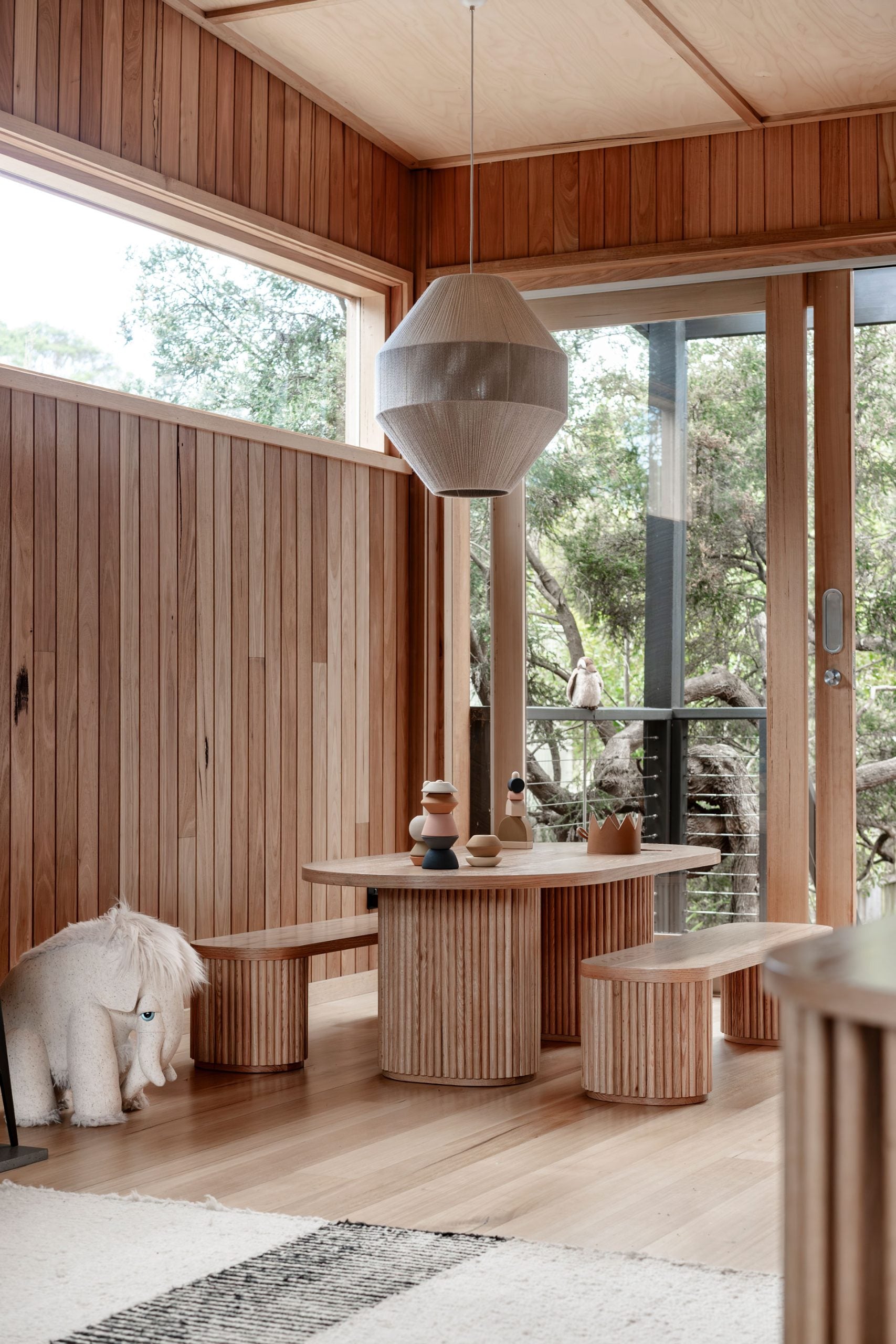 Fluted Bench – Solid European Oak (47.2" W)