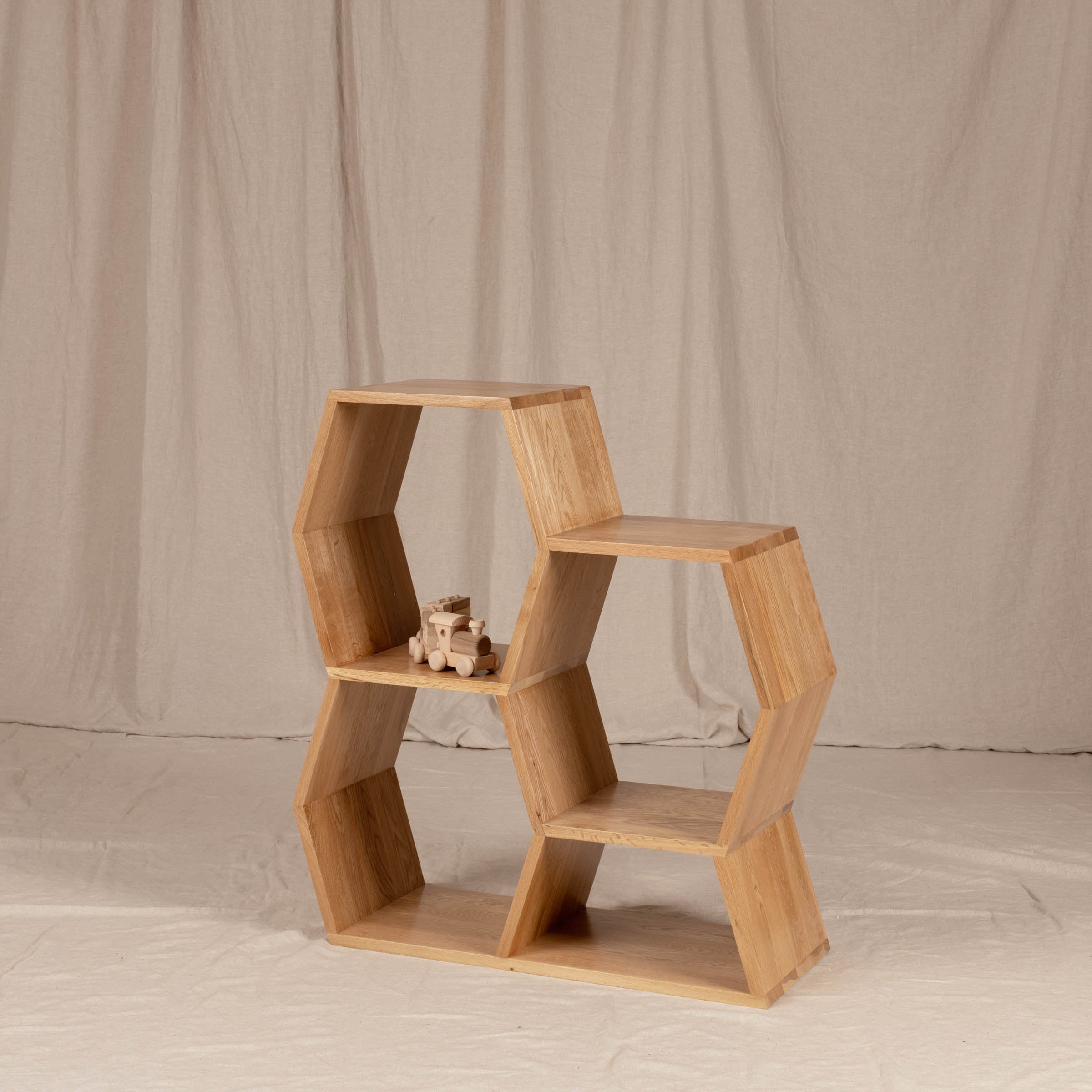 Honeycomb Shelf – Medium | Modular European Oak Storage