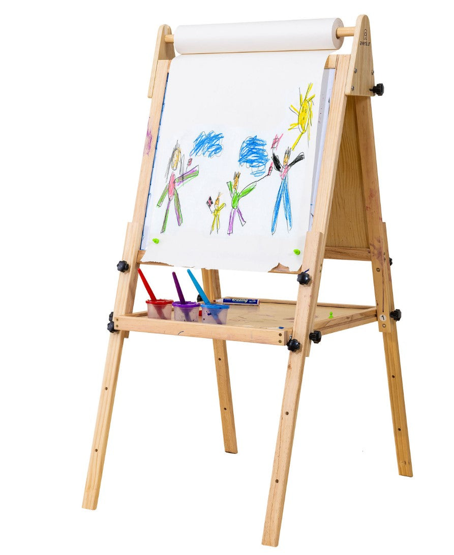 Avenlur double-sided kids easel close up
