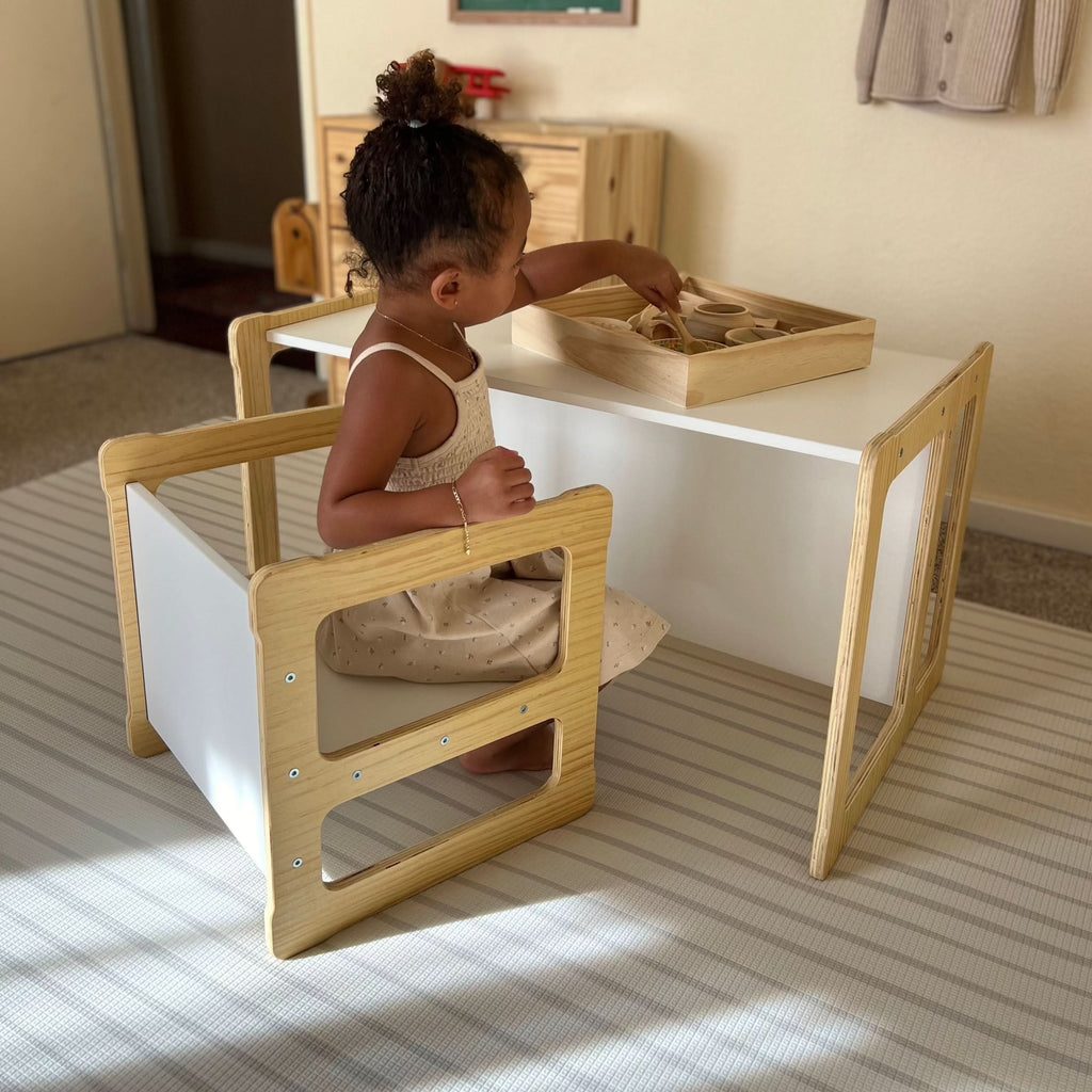 Avenlur Hanover table and chair set in a playroom