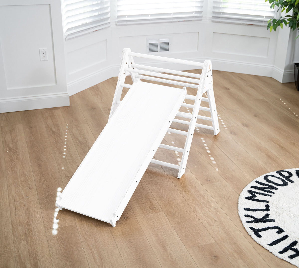 Avenlur Hazel Pikler set in a bright living room
