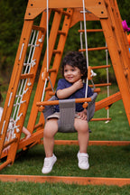 Rope swing on the Avenlur Magnolia outdoor climbing frame