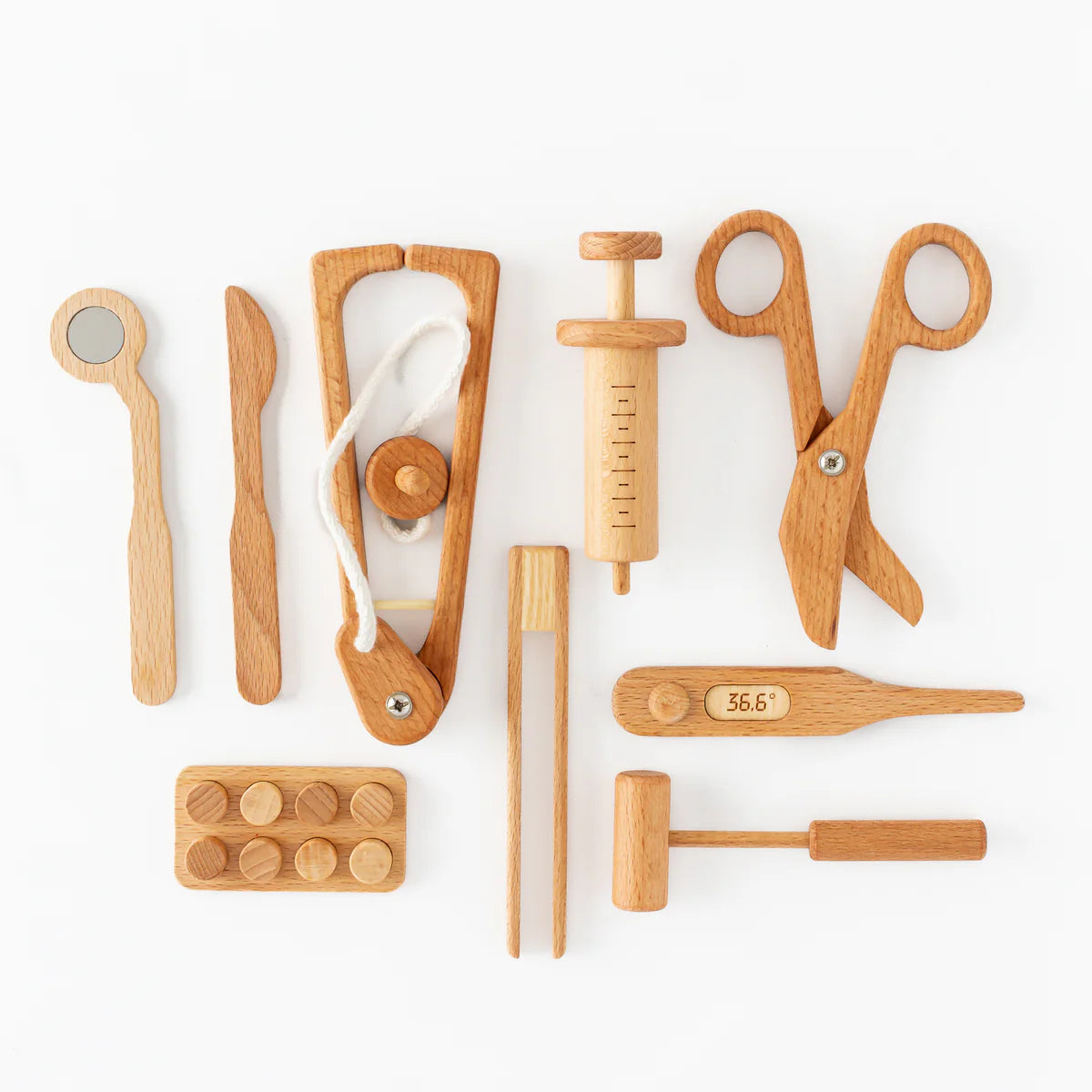 Avenlur Montessori doctor set pieces laid out