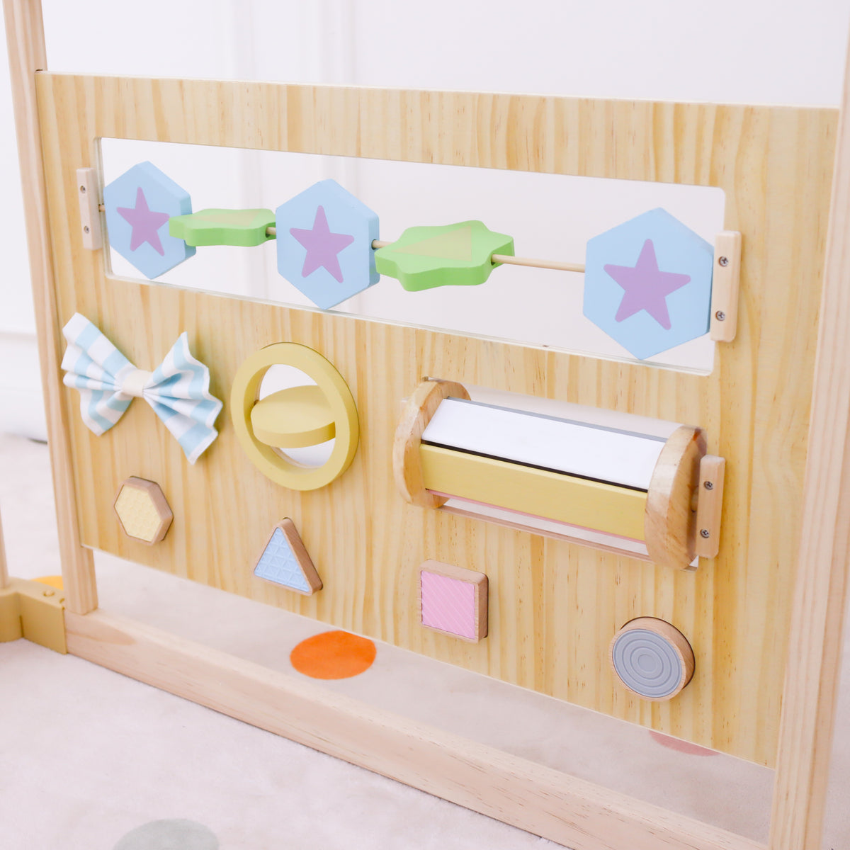 Avenlur Montessori playpen, a foldable indoor play yard for babies
