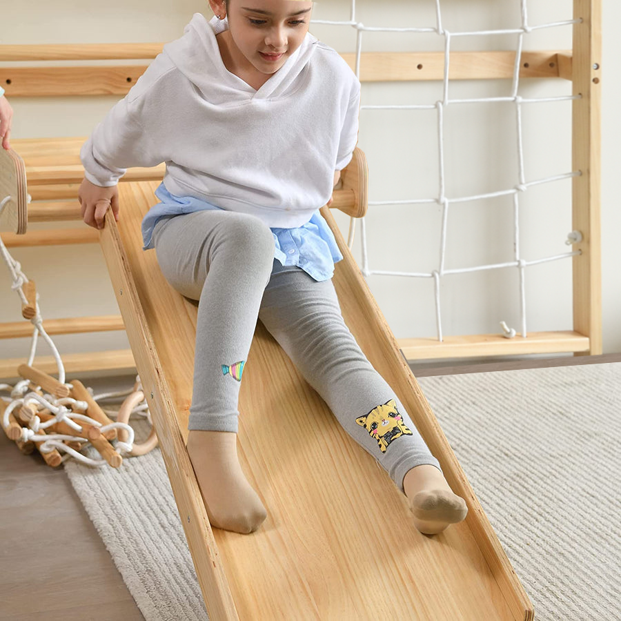 Avenlur Neem wall climber features: rope wall, ladder, monkey bars and slide