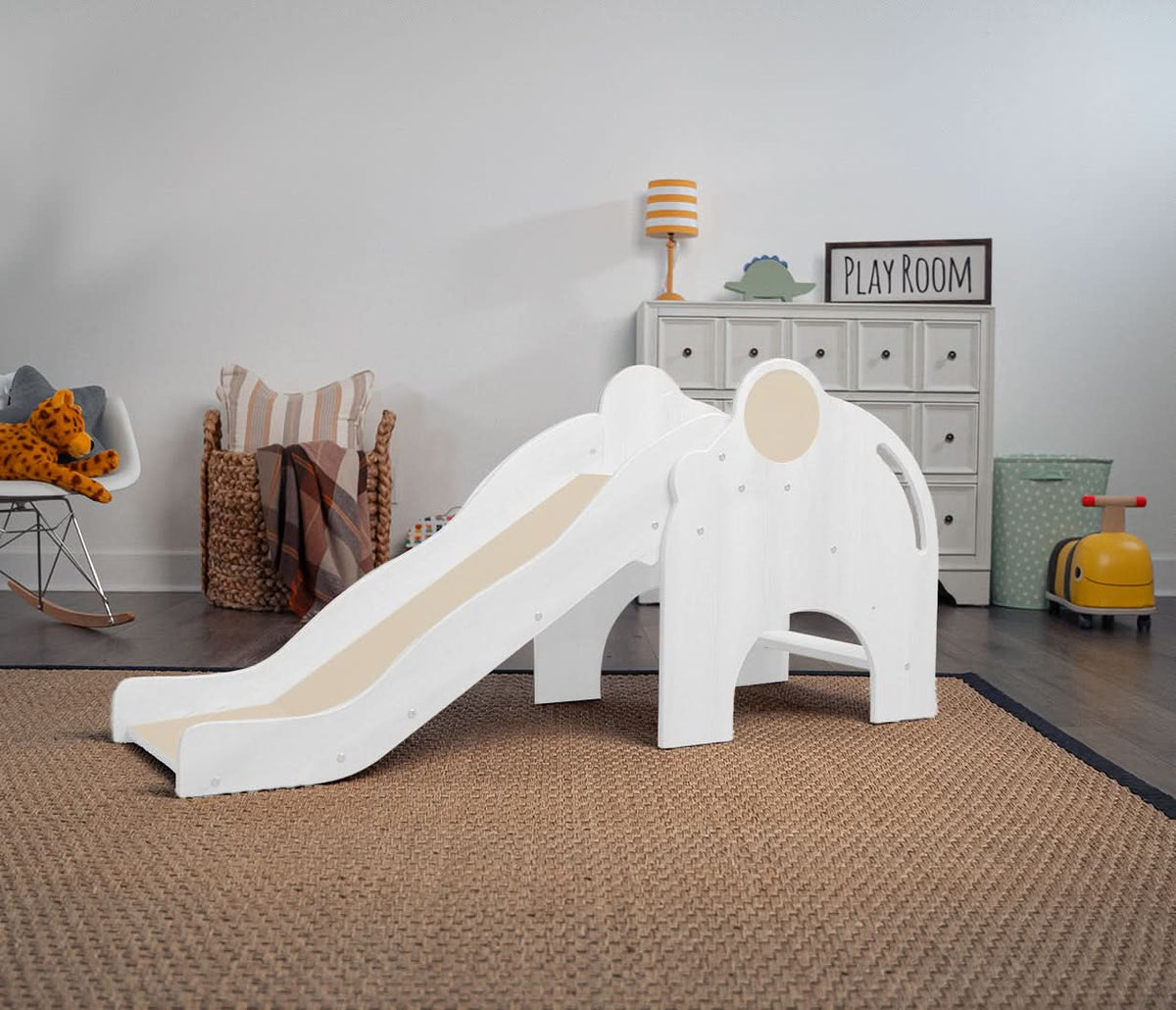 Avenlur Nima baby slide features and dimensions