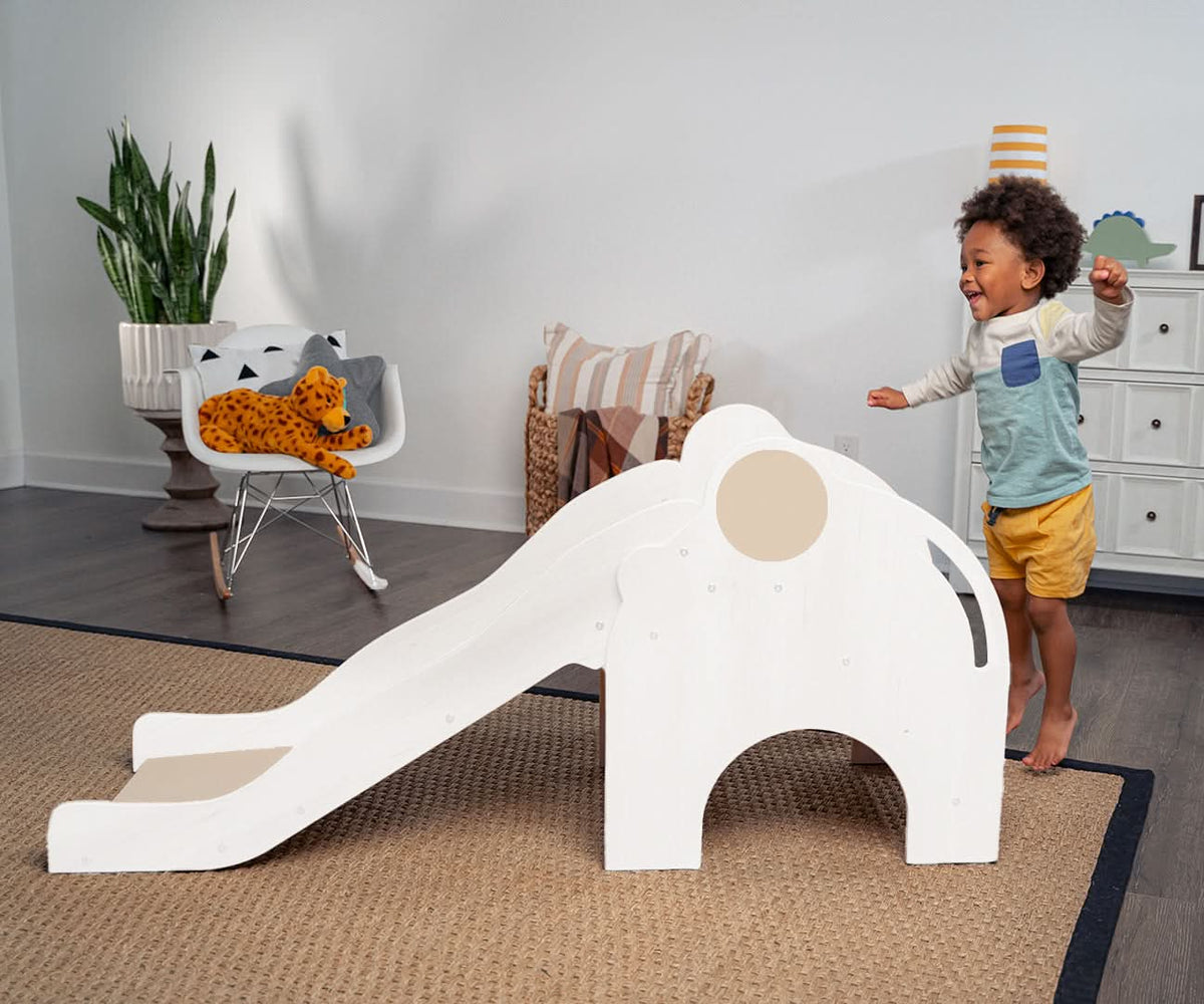 Avenlur Nima slide with elephant head and trunk design