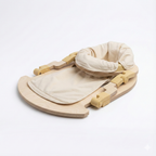 Avenlur Oakling activity seat with attached toys