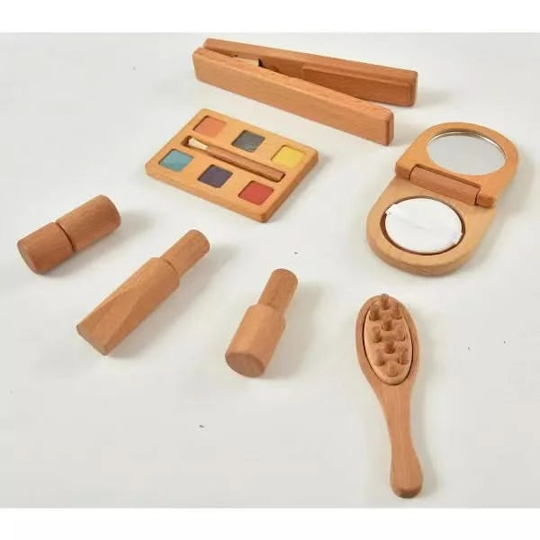 Avenlur wooden beauty set for kids pretend play