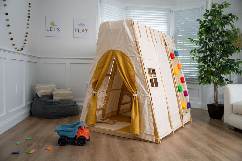 Avenlur Magnolia climber turned into a play tent