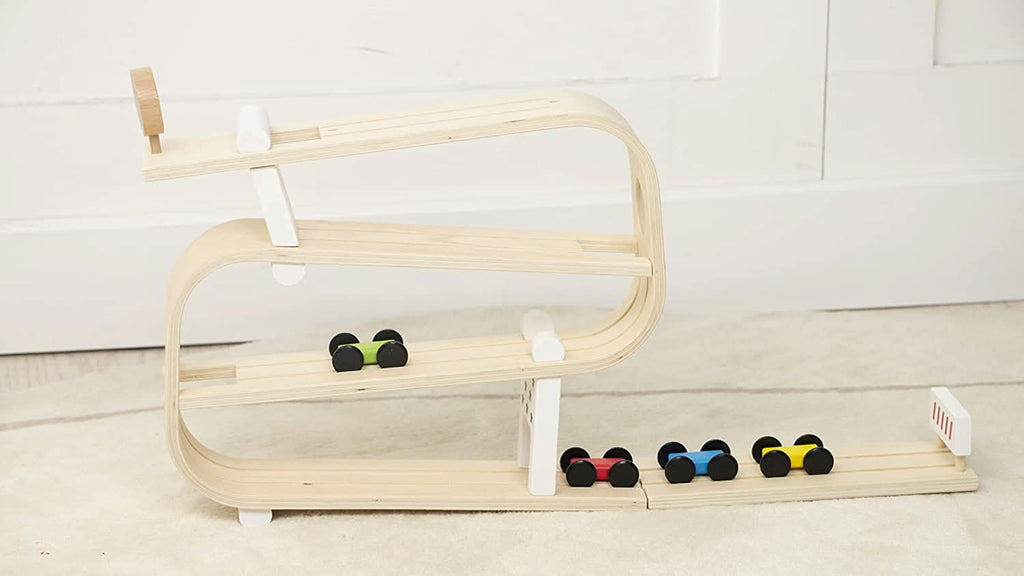 Avenlur Montessori car ramp dimensions