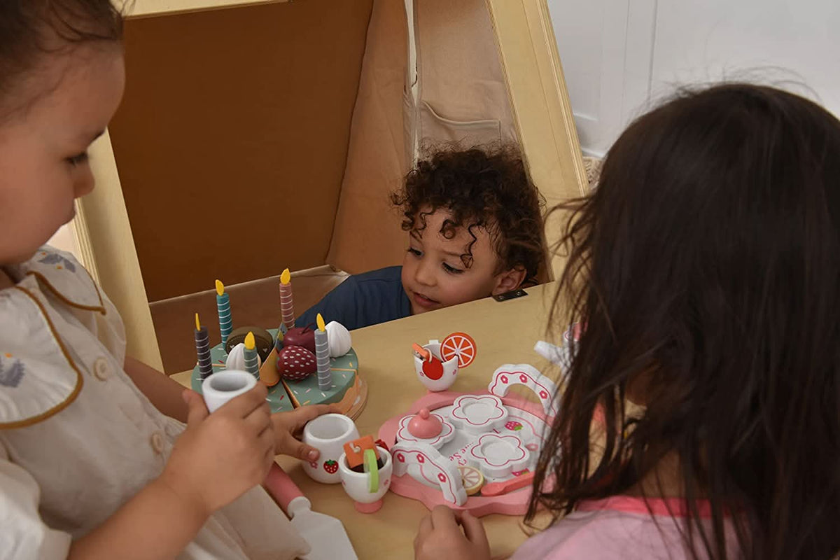 Avenlur Oak A-frame wooden climber for toddlers