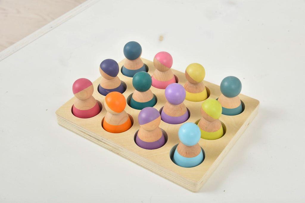 Avenlur rainbow peg dolls for Montessori color sorting