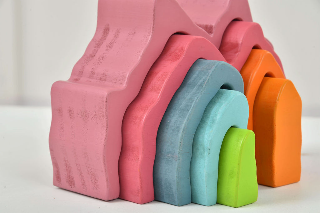 Avenlur wooden building blocks in a rainbow mountain shape